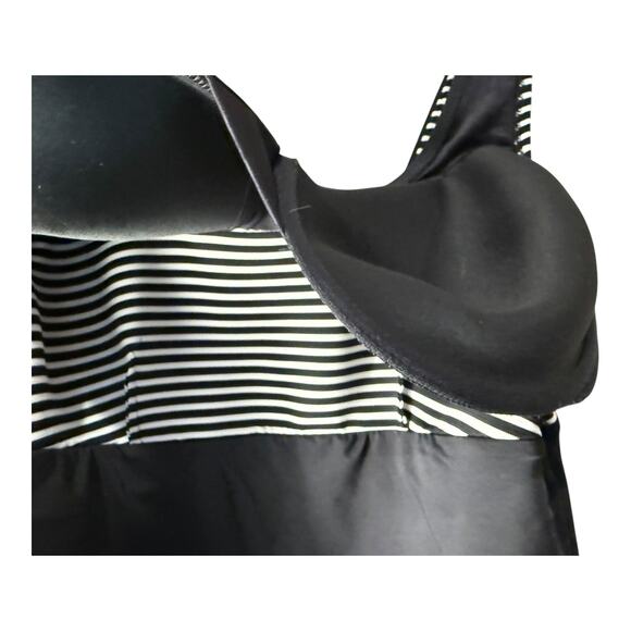 Lands' End One Piece Swimsuit Striped Red White Blue Size 18 - Picture 10 of 15